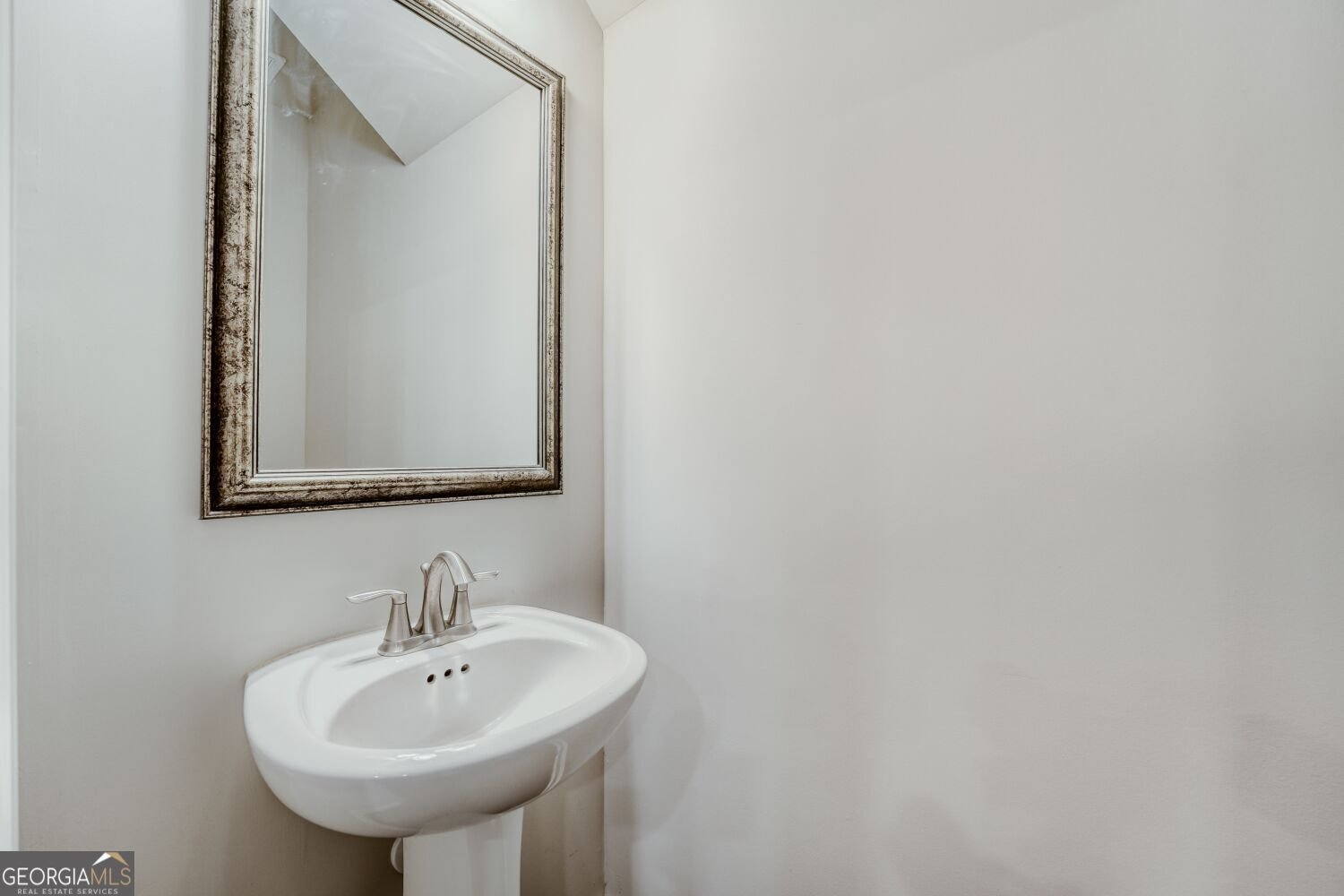 1326 Lanier Vista Drive Buford - Photo 16