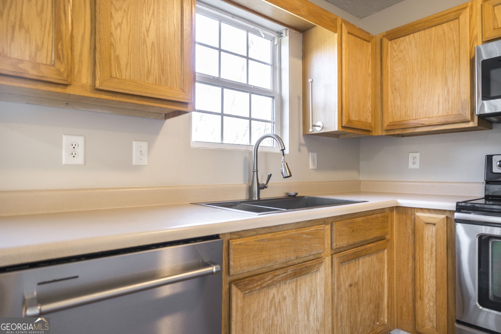 312 Mill Meadow Road Macon - Photo 12