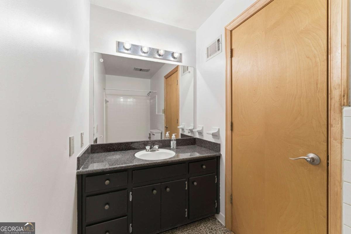 2313 Street Deville Atlanta - Photo 18