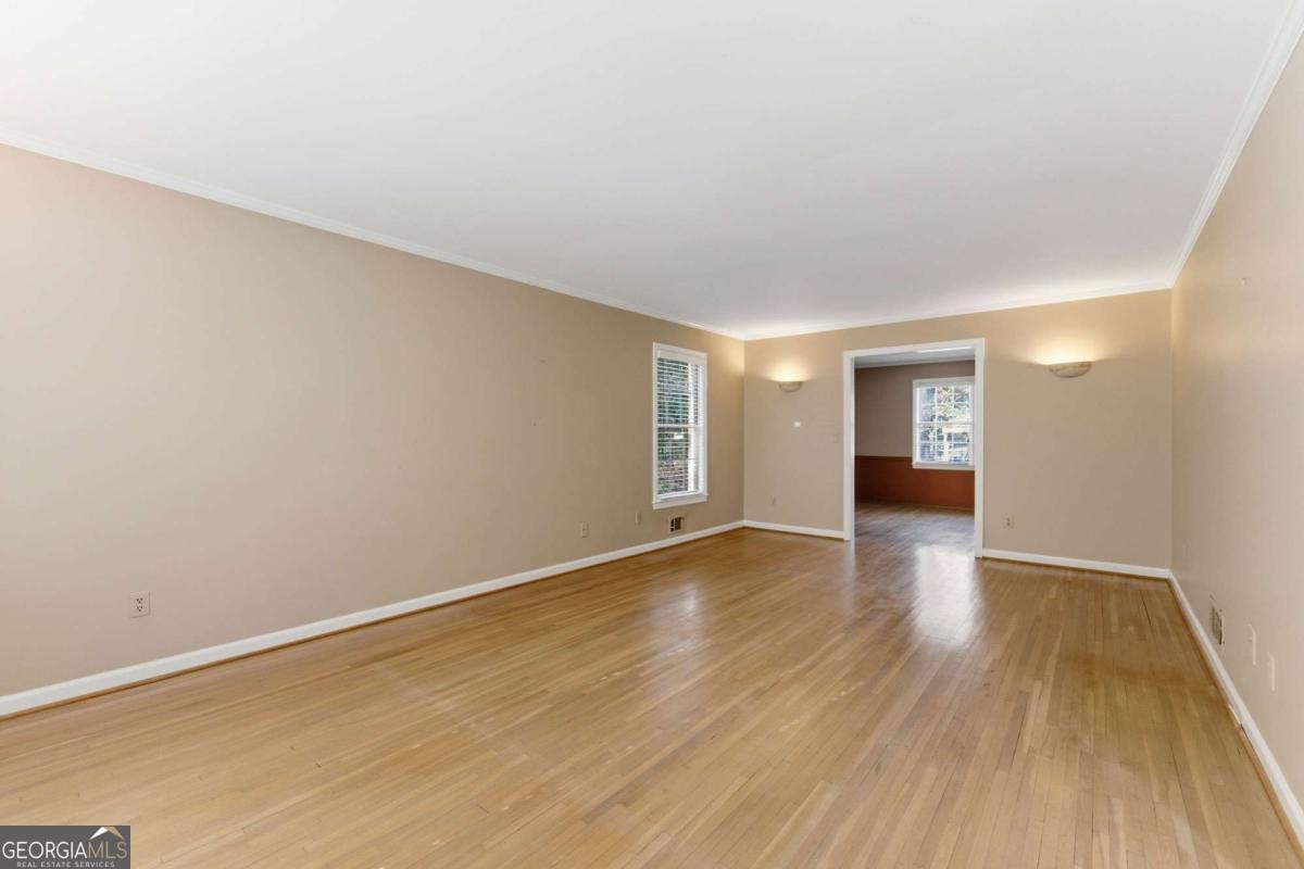 2313 Street Deville Atlanta - Photo 8