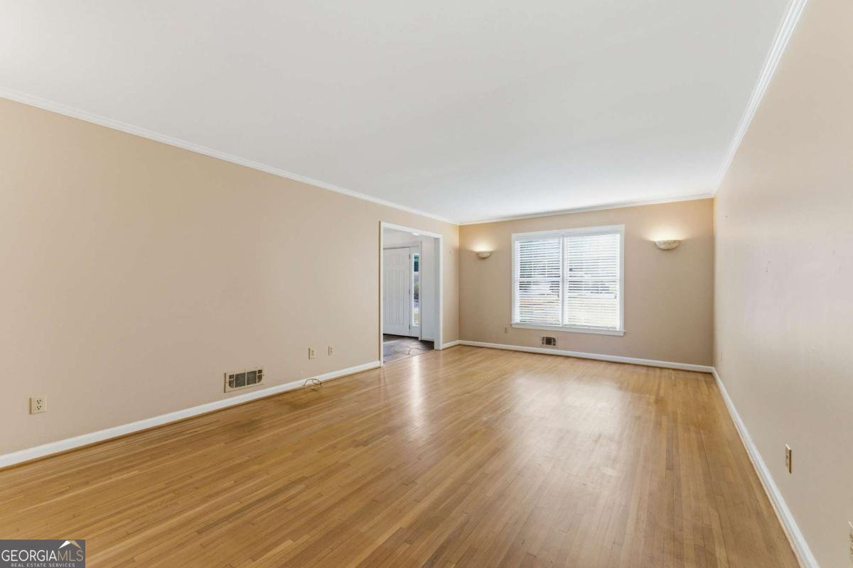 2313 Street Deville Atlanta - Photo 9