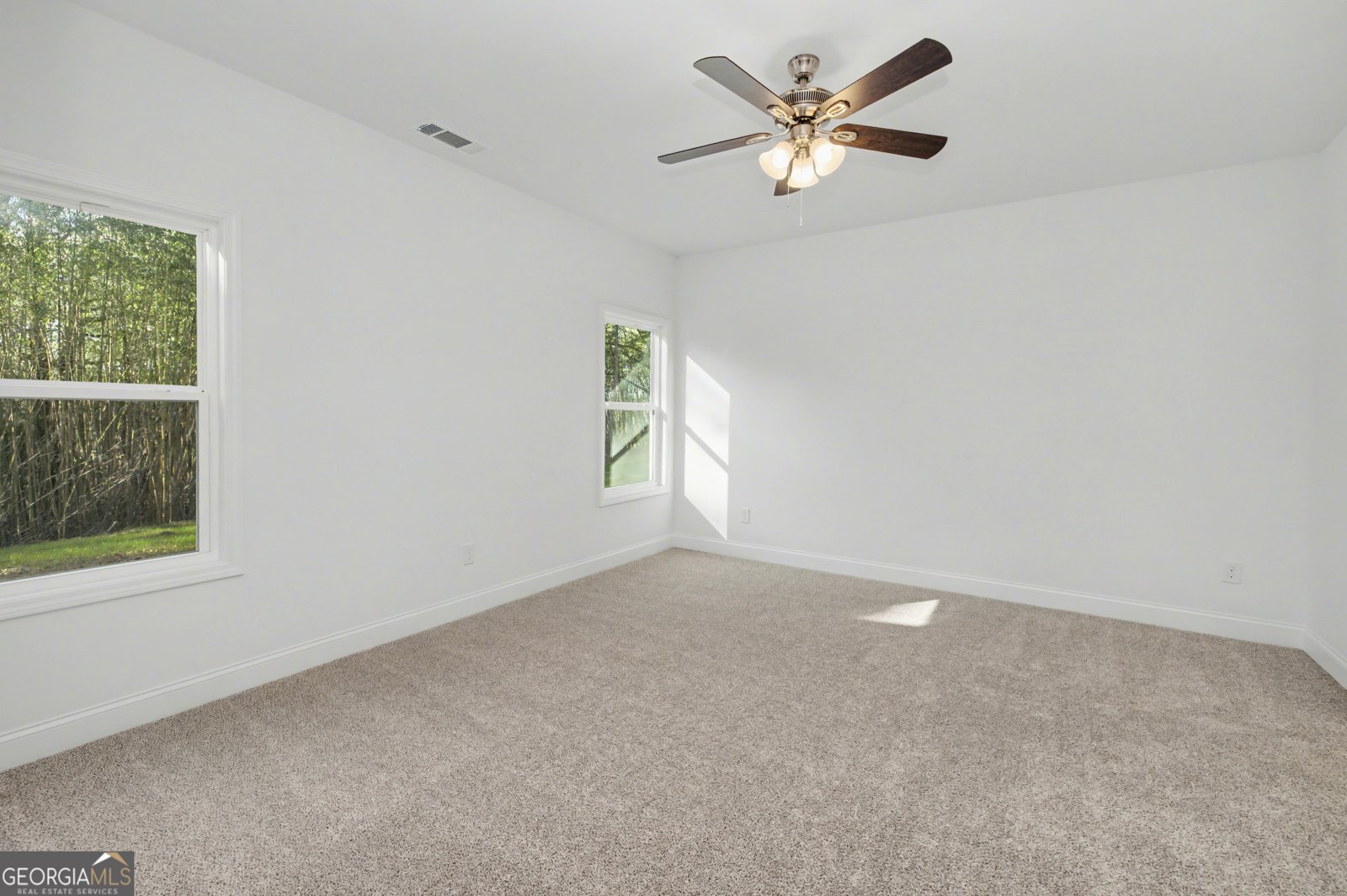 615 McDonough Road Griffin - Photo 17