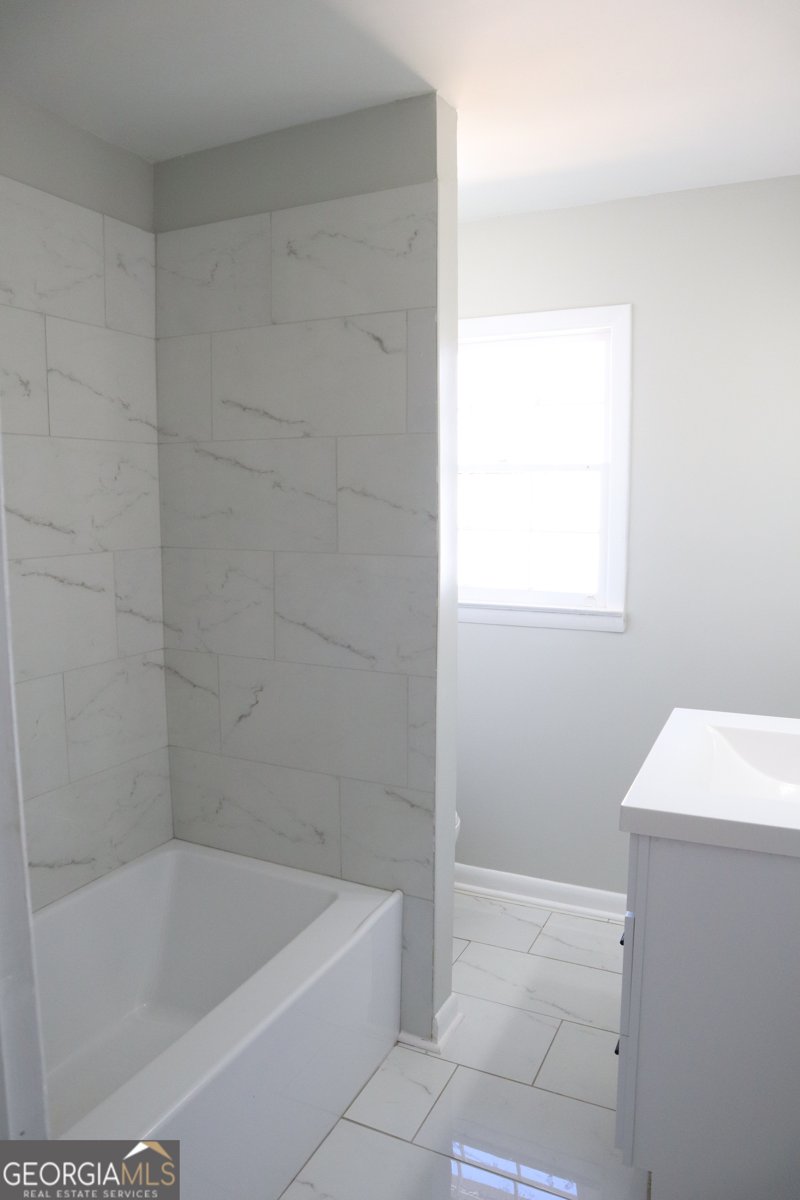 109 Edison Drive Stockbridge - Photo 11