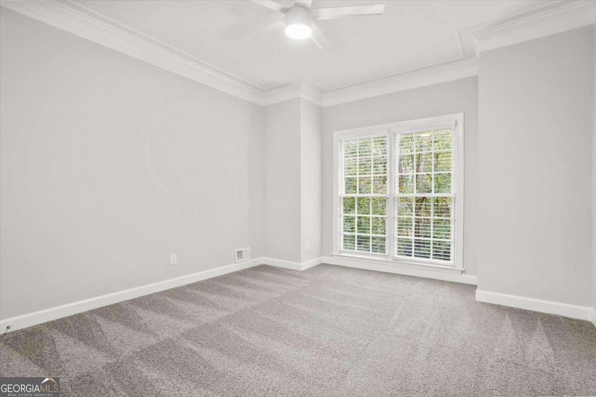 3425 Kingsland Circle Berkeley Lake - Photo 15