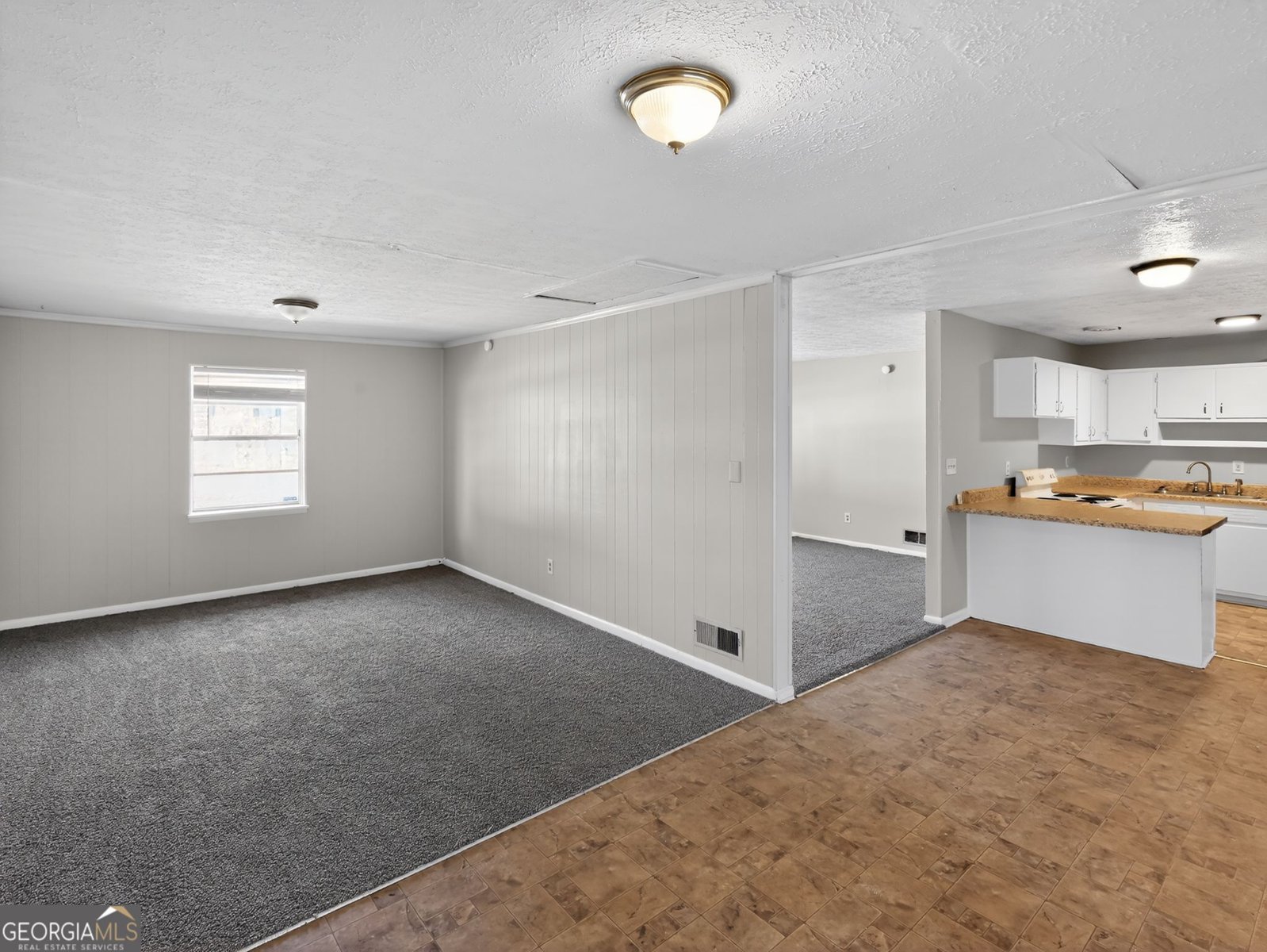 10223 Foxfire Terrace Jonesboro - Photo 13