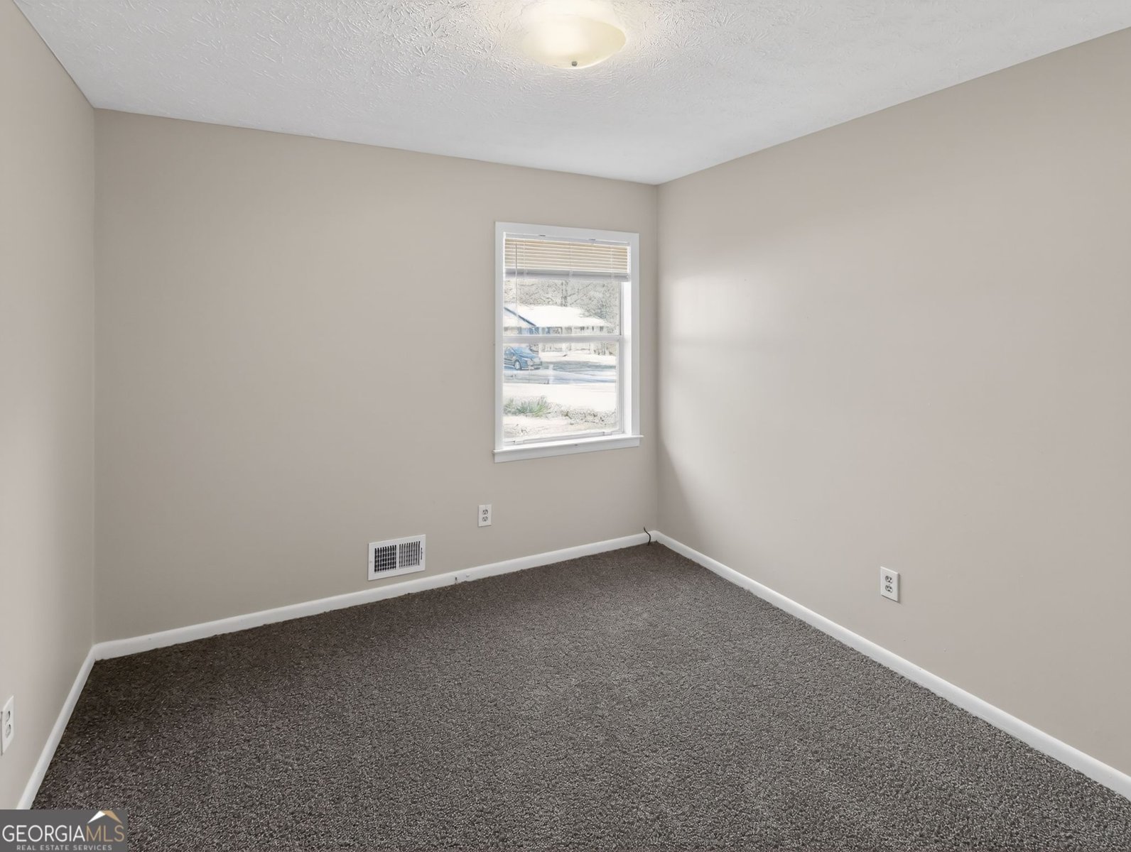 10223 Foxfire Terrace Jonesboro - Photo 8