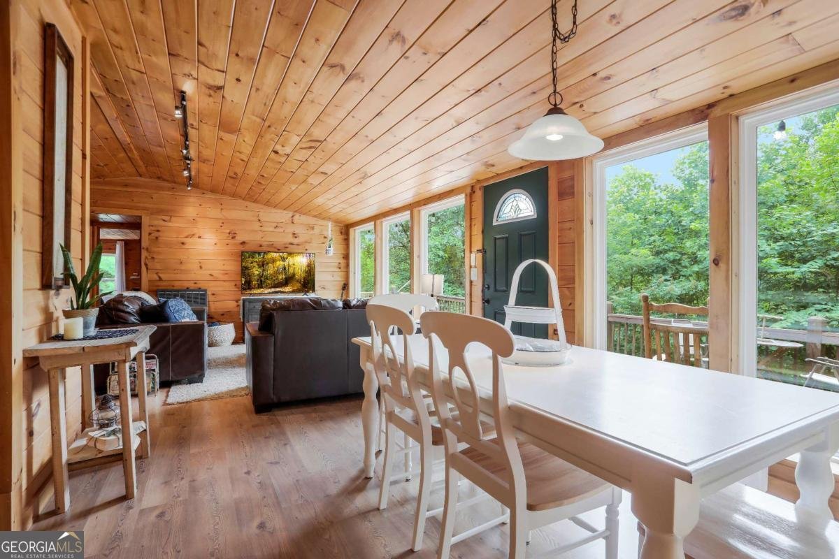 1390 Snake Nation Road Blue Ridge - Photo 17