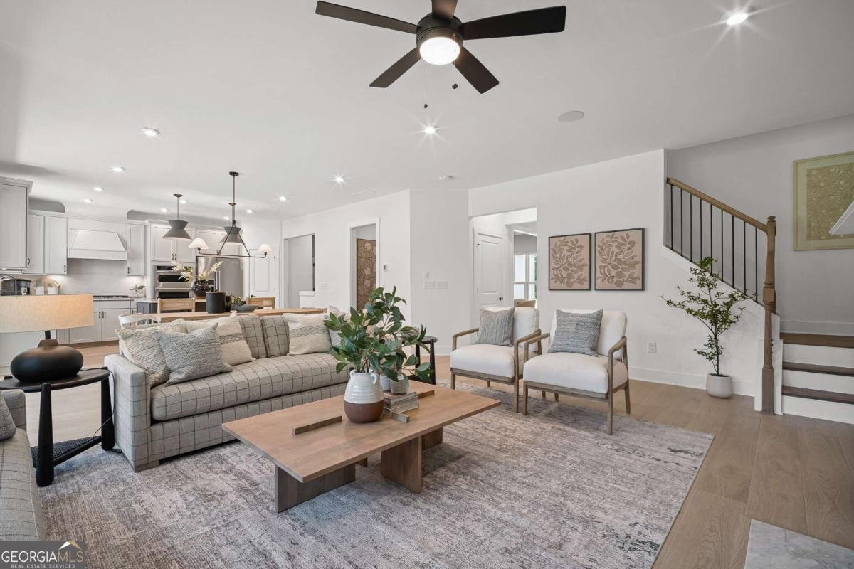 4645 Rosarian Drive Cumming - Photo 8