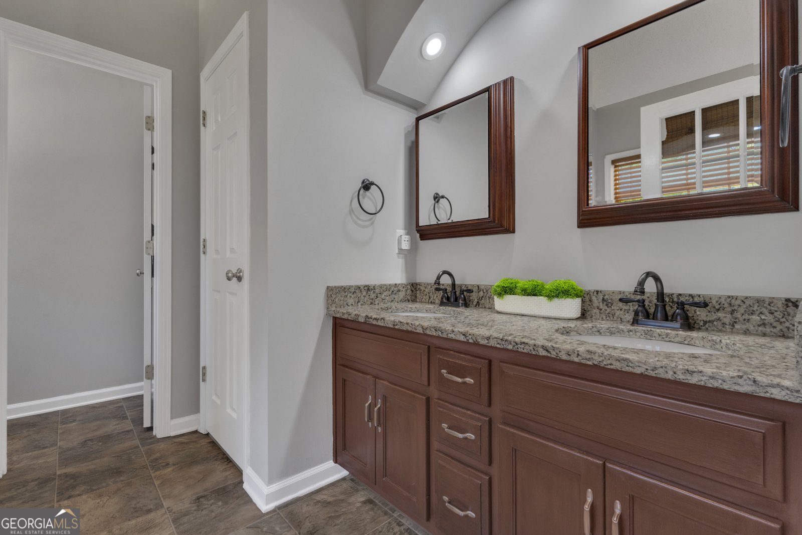 340 Spring Forest Way Sharpsburg - Photo 17