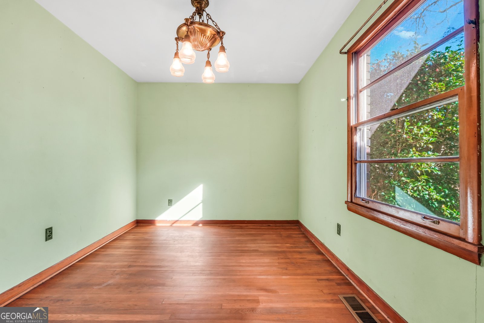 610 Washington Street Monticello - Photo 38