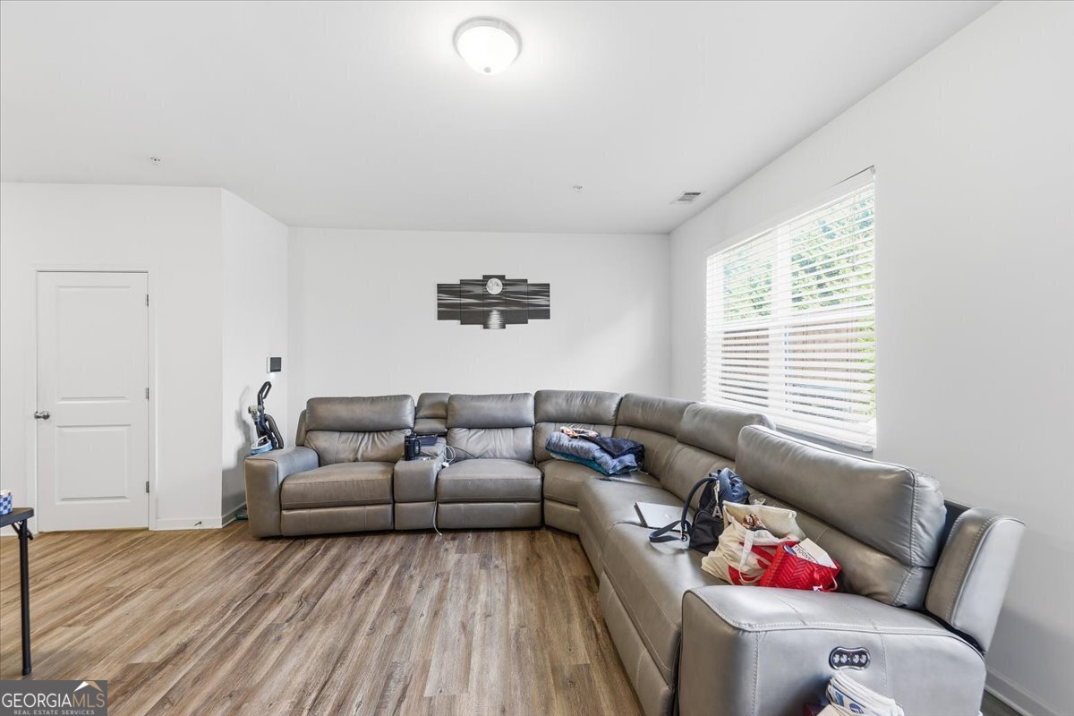 11988 Fuller Street Hampton - Photo 9