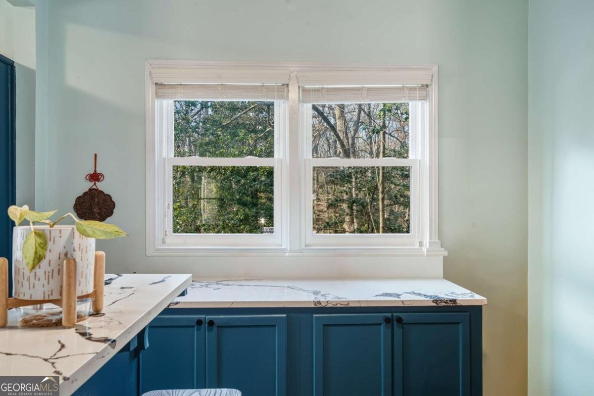 2323 Venetian Drive Atlanta - Photo 10