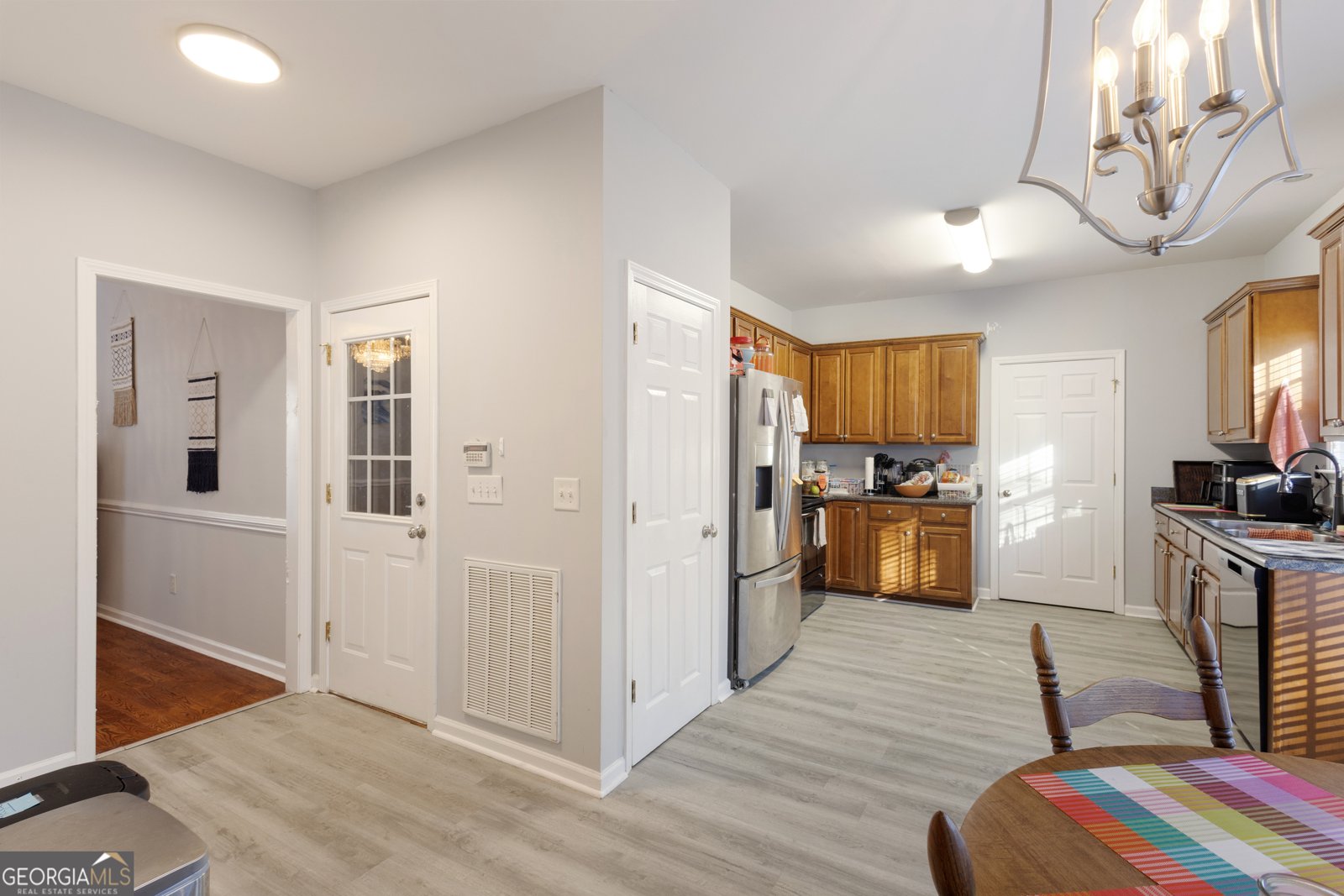 564 Edgefield Way Macon - Photo 8