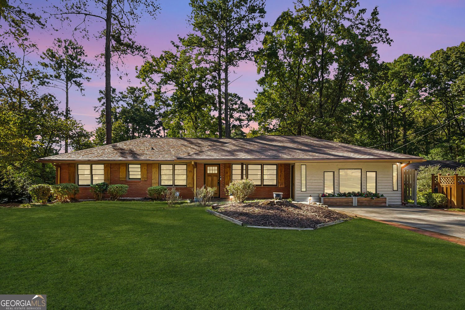 1955A Vance Drive Atlanta - Photo 1