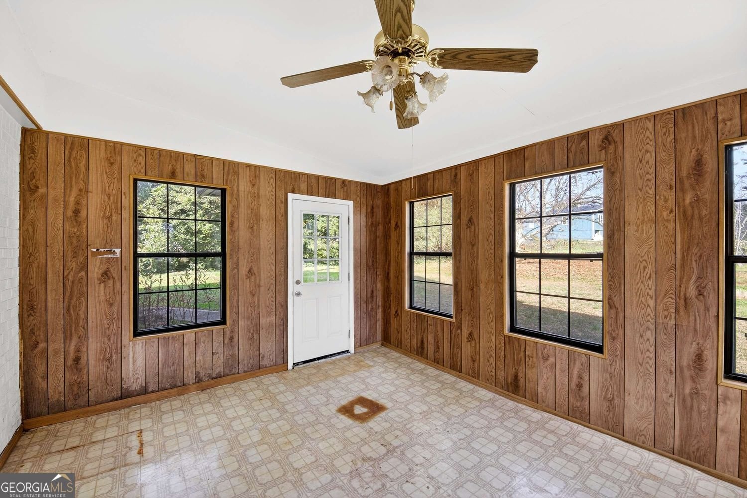 5657 Bob White Circle Lilburn - Photo 15