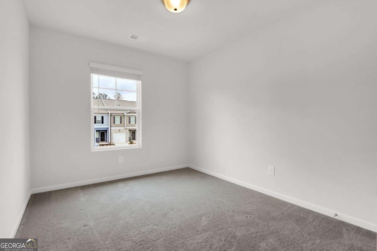 59 Regent Park Hoschton - Photo 18