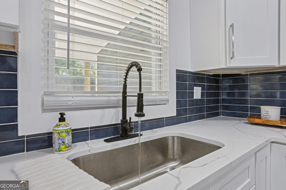 858 Hall Street Atlanta - Photo 9