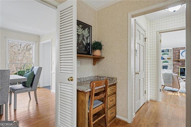 1679 Kellogg Springs Drive Atlanta - Photo 11