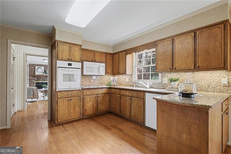 1679 Kellogg Springs Drive Atlanta - Photo 9