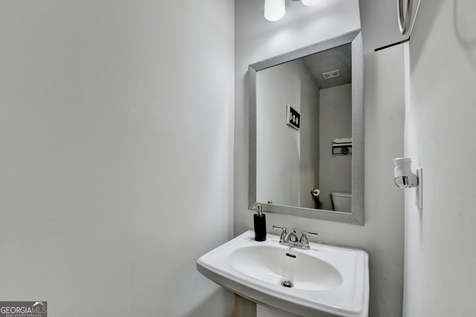 2230 Manor Pointe Drive Cumming - Photo 25