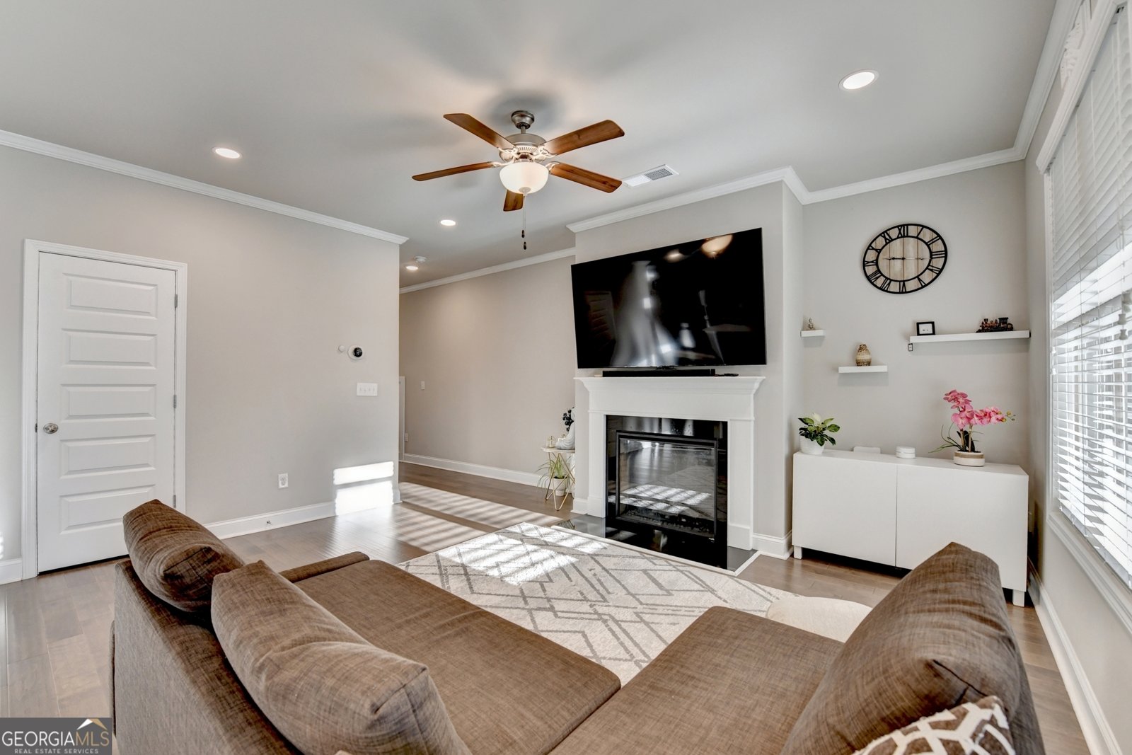 2230 Manor Pointe Drive Cumming - Photo 9