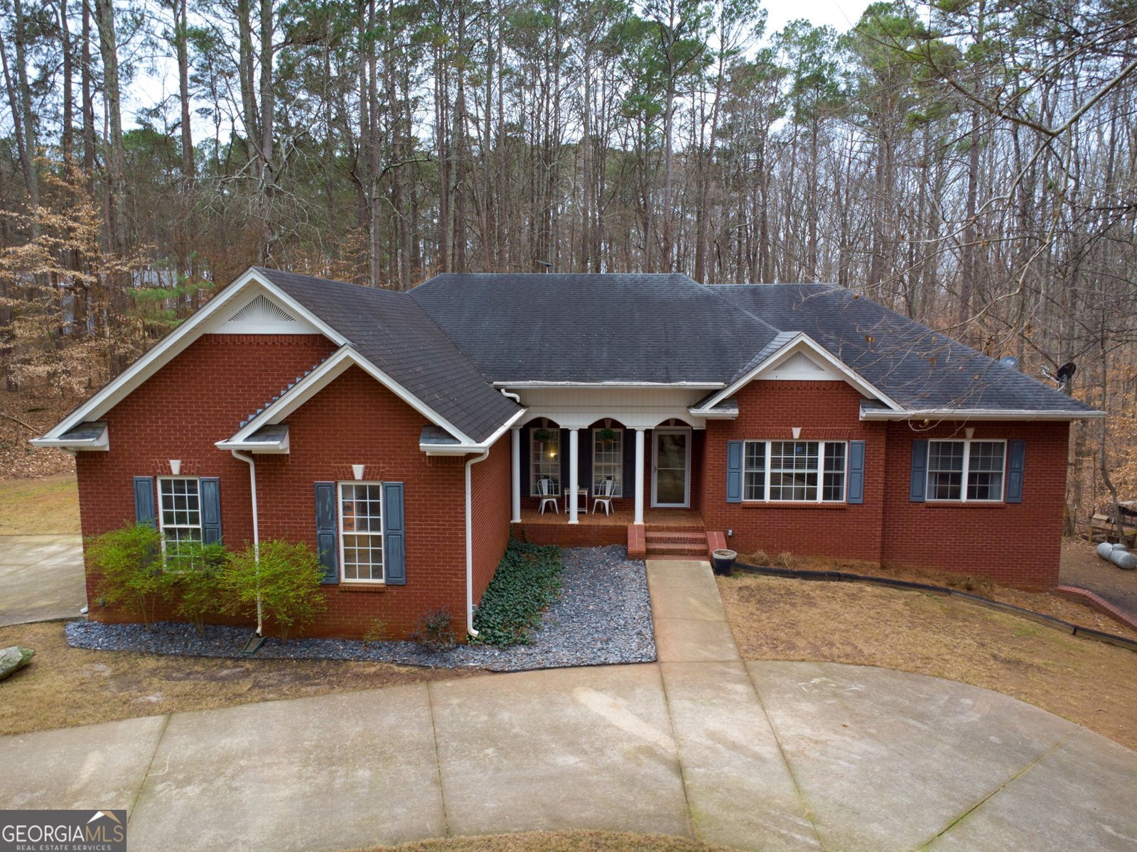 3015 Hideaway Hills Lane Powder Springs - Photo 1