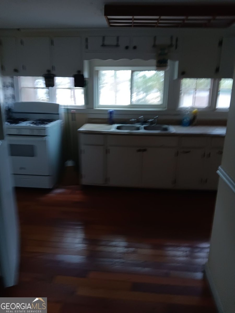 406 Brookwood Drive Thomaston - Photo 18