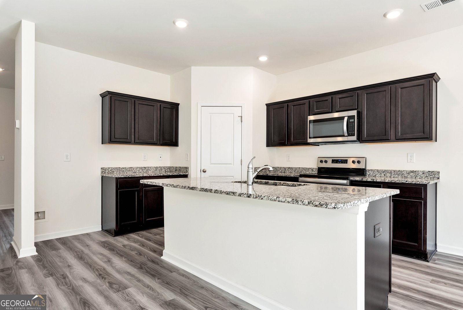 41 Sinclair Way Monroe - Photo 7