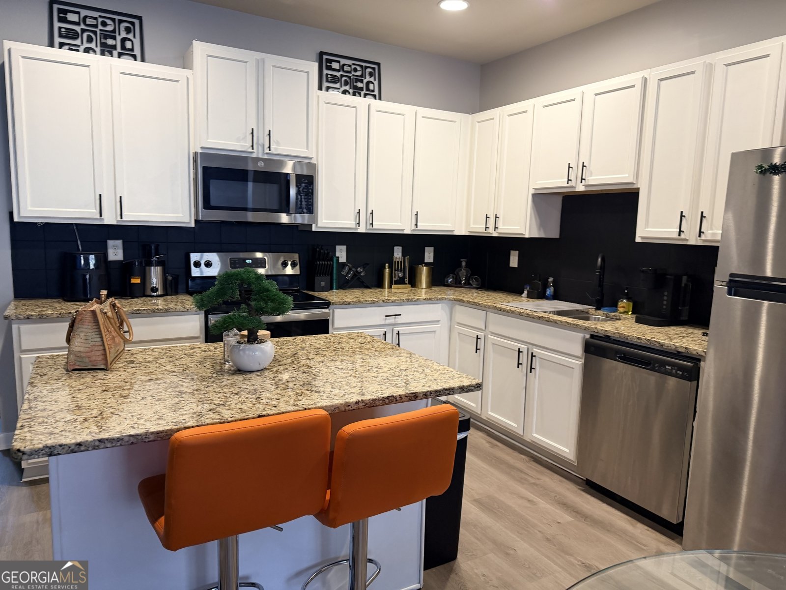 2358 Capella Circle South Fulton - Photo 1