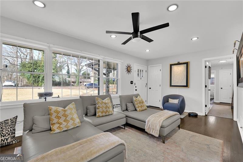 5952 Robin Hood Lane Norcross - Photo 6