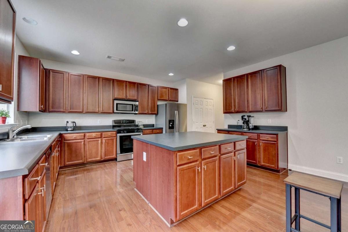 6098 Park Leaf Walk Buford - Photo 12