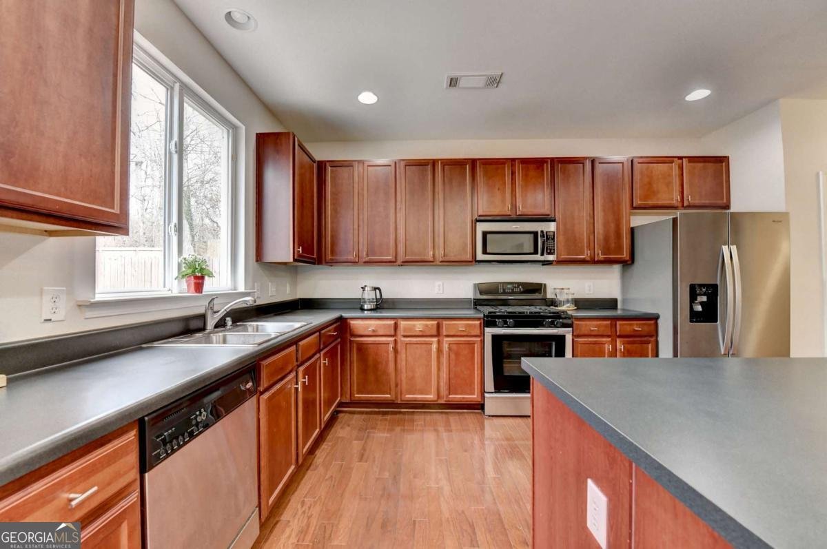 6098 Park Leaf Walk Buford - Photo 13