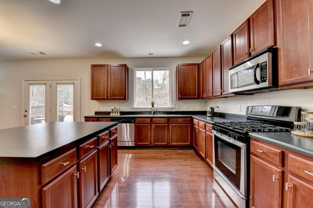 6098 Park Leaf Walk Buford - Photo 17