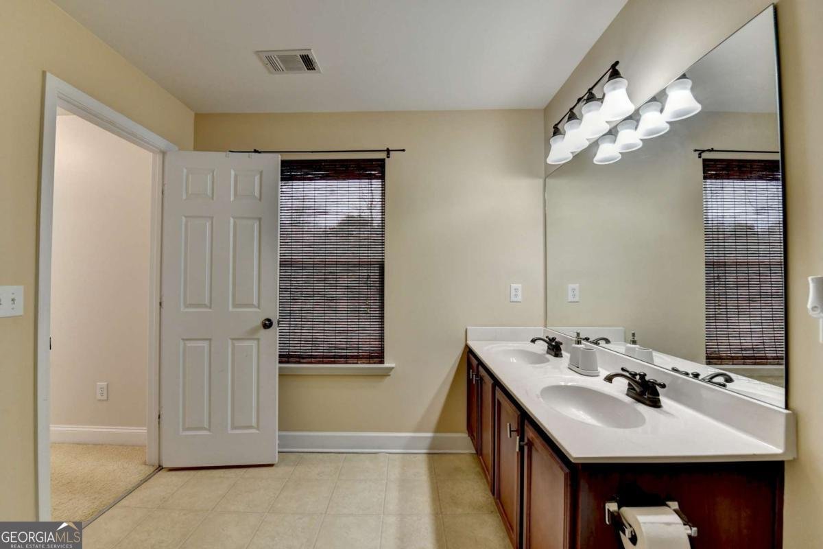 6098 Park Leaf Walk Buford - Photo 29