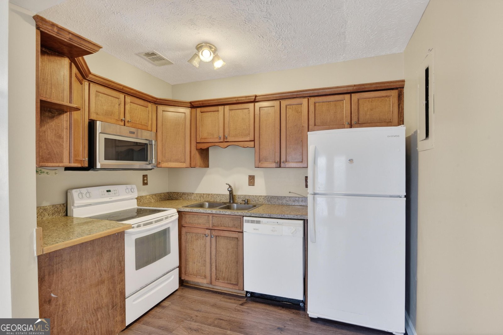 1464 A Ne Pine Log Road Conyers - Photo 14