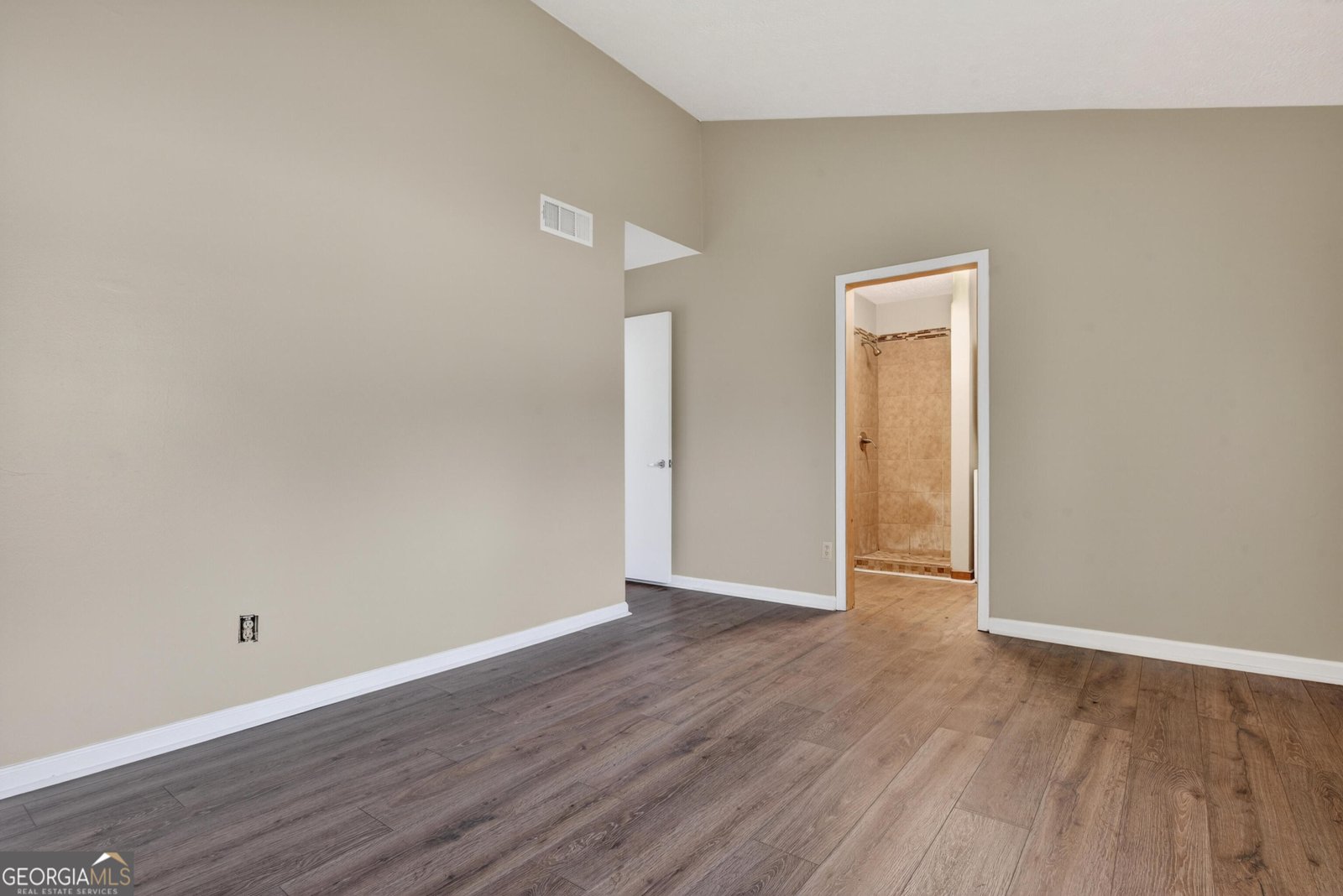 1464 A Ne Pine Log Road Conyers - Photo 9