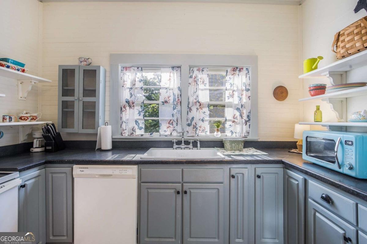 145 Camp Street Moreland - Photo 15