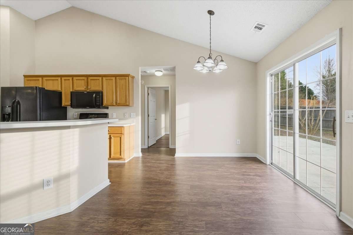 821 Beranda Circle Douglasville - Photo 11