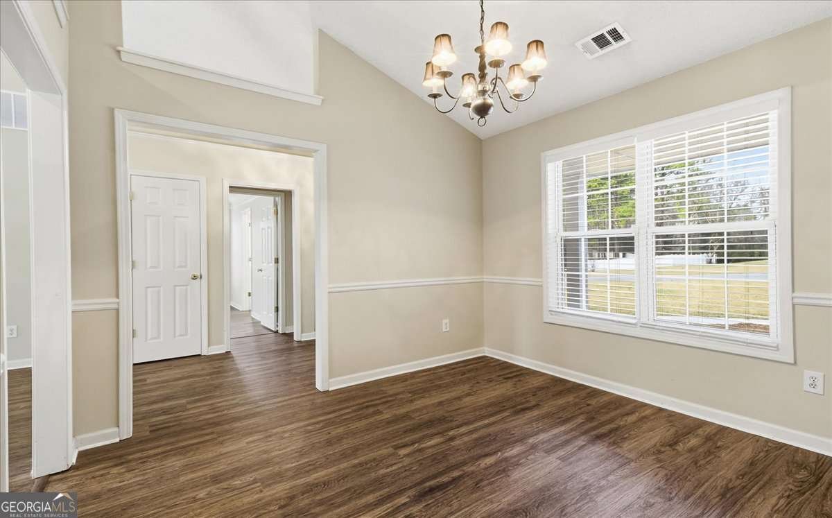 821 Beranda Circle Douglasville - Photo 6