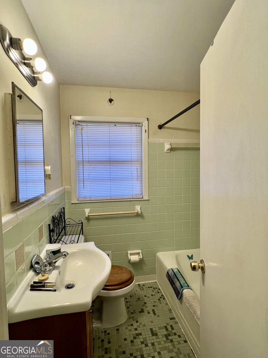 202 Oakcliff Court Atlanta - Photo 10