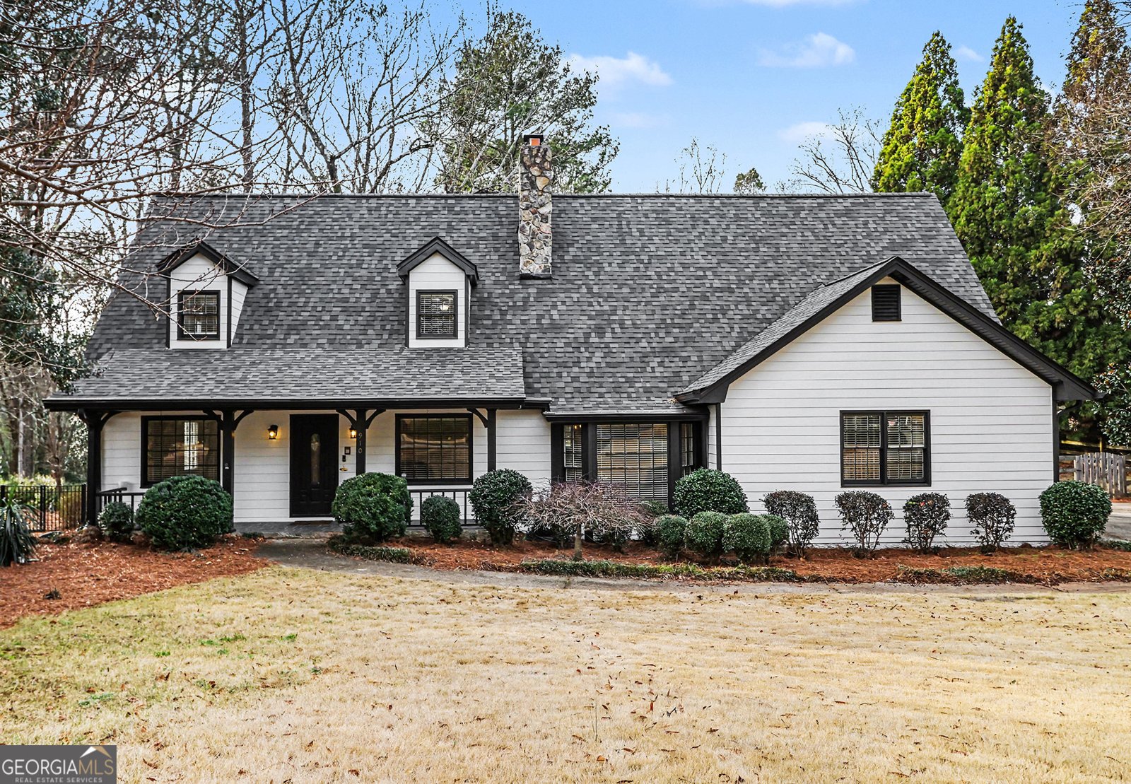 910 Windsor Trail Roswell - Photo 1