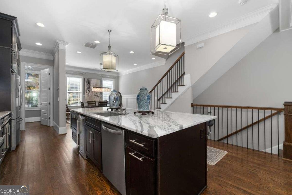 353 Brownstones Circle Atlanta - Photo 15