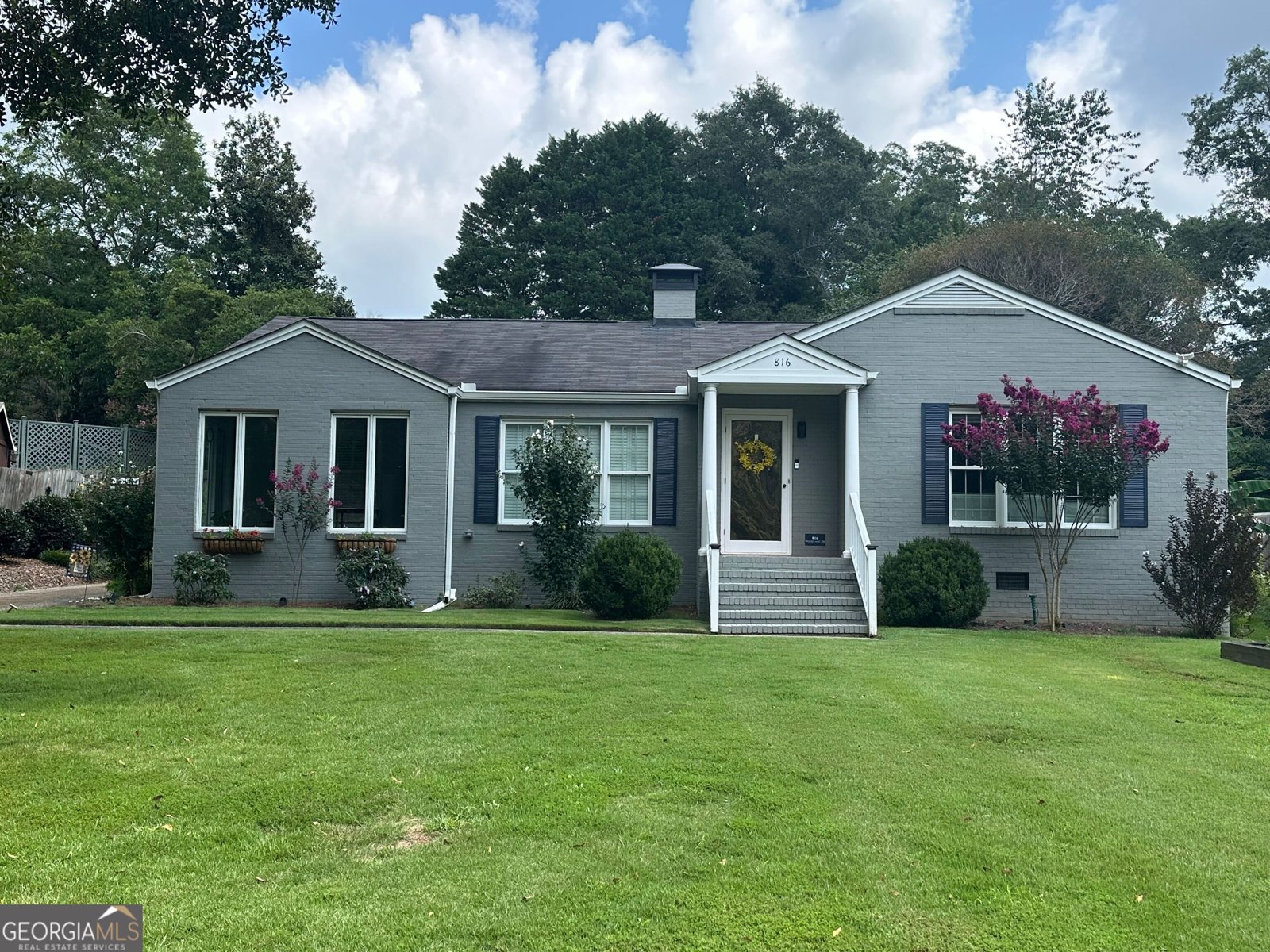 816 Woodland Drive Griffin - Photo 1