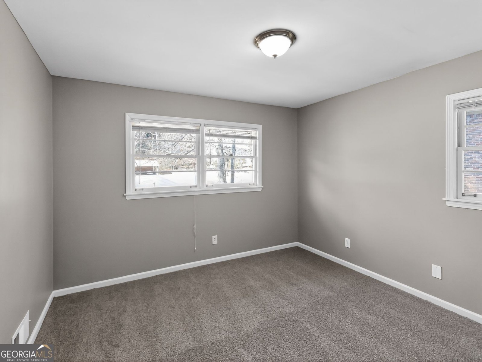 408 Rockbridge Court Stone Mountain - Photo 13