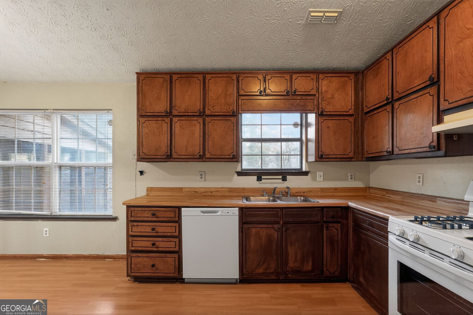 9224 Sunset Drive Jonesboro - Photo 12