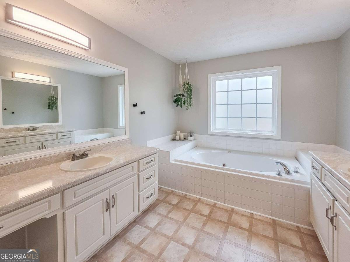 2441 River Run Drive Dacula - Photo 20