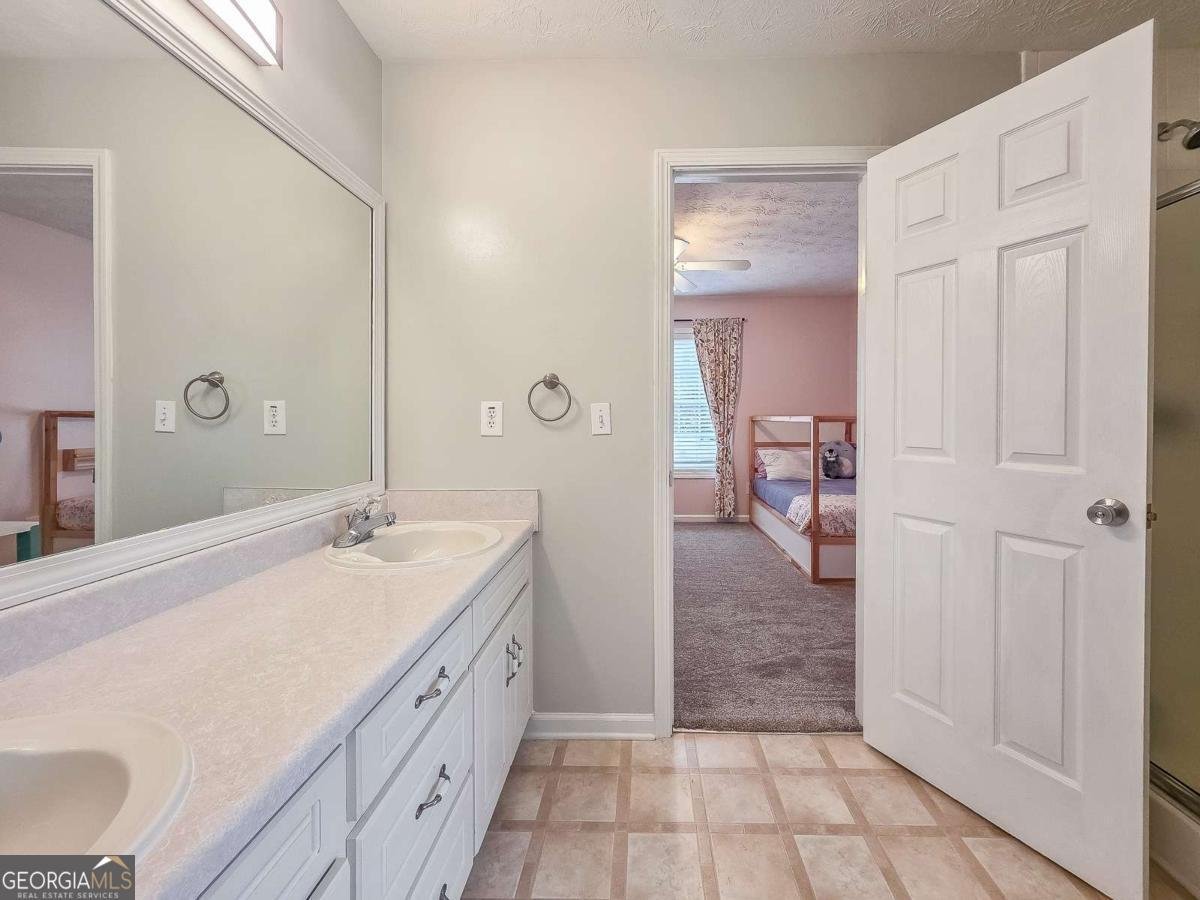 2441 River Run Drive Dacula - Photo 29