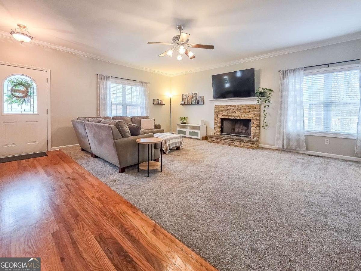 2441 River Run Drive Dacula - Photo 7