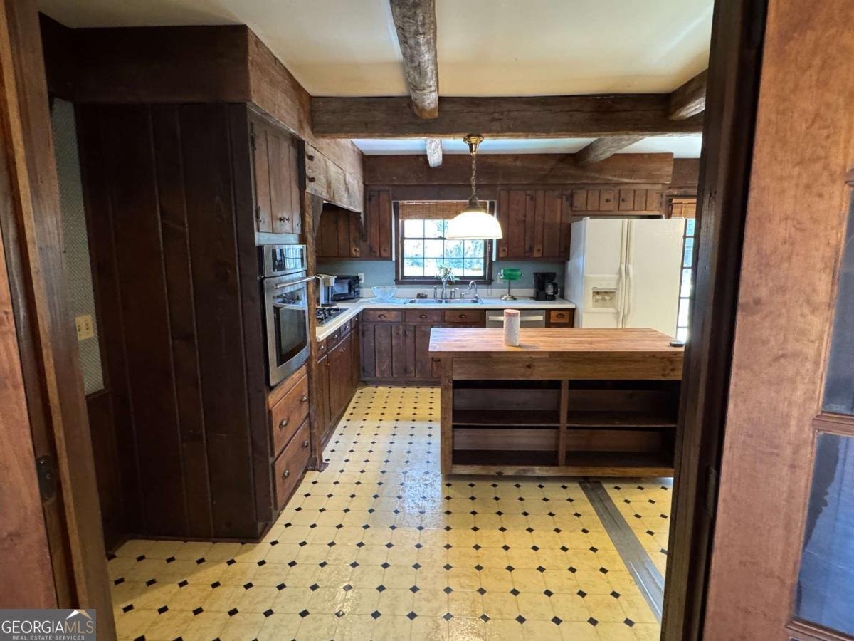 933 Viking Drive Stone Mountain - Photo 27