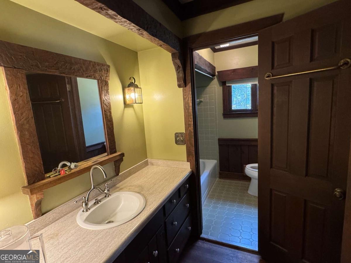 933 Viking Drive Stone Mountain - Photo 38